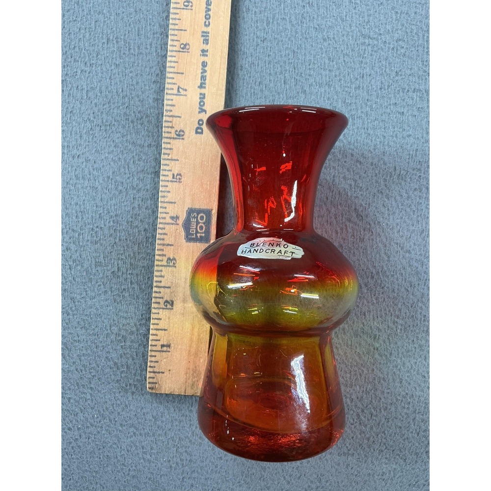 Blenko Handcraft Red Ombre Vase Mid-Century Modern Hand Blown Glass Vintage - Picture 3 of 7